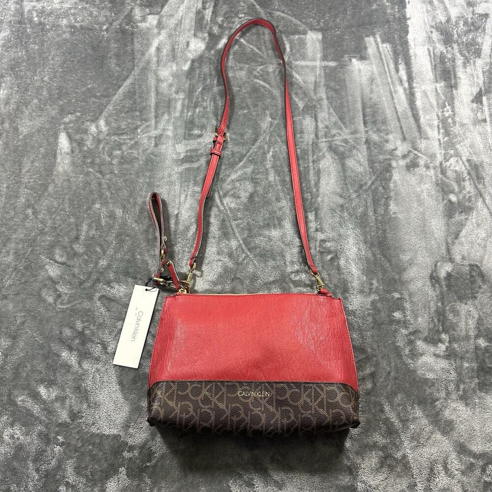 NWT‎ Calvin Klein Signature Sonoma Crossbody Red Leather Bag